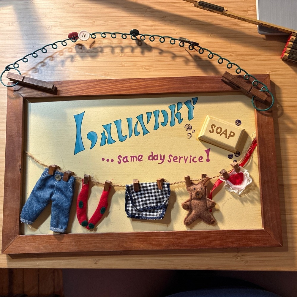 VTG Wood Laundry Clothes Line Cottage Core Boho Country laundry room sign 15x10